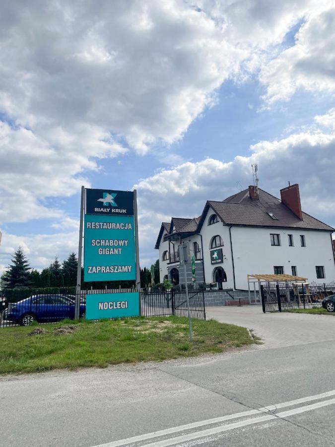Апарт отель Restauracja Bialy Kruk Gorno  Экстерьер фото